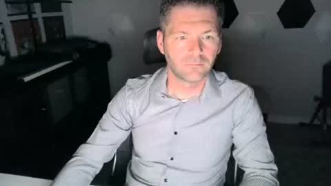 milf_hunter567 online show from 10/20/25, 11:32