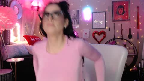 Snapshot of milf_lacey chatting on 01/15/25, 08:48 Milf Lacey online show from 01/15/25, 08:48