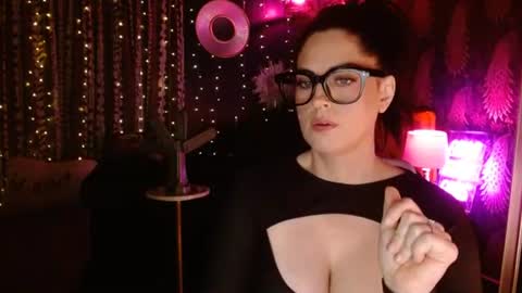 Snapshot of milf_lacey chatting on 08/02/26, 02:48 Milf Lacey online show from 08/02/26, 02:48