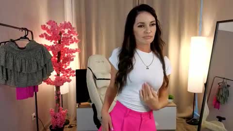 Filicia online show from 10/09/25, 07:17