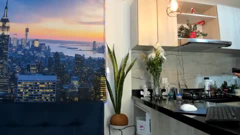 ASHLEY online show from 02/05/25, 03:20