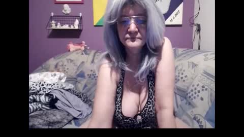 Milfchantal online show from 02/23/25, 05:45