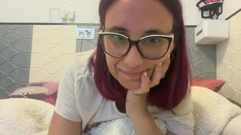 Milf Coder Girl online show from 07/31/26, 07:02