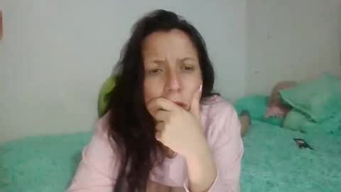 milfevha online show from 03/01/25, 11:04