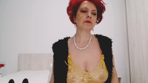 Milfsupreme online show from 12/21/24, 10:17