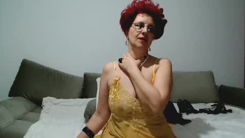 Milfsupreme online show from 02/09/25, 09:28