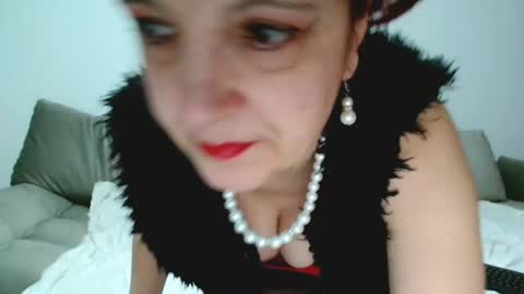 Milfsupreme online show from 02/14/25, 09:21