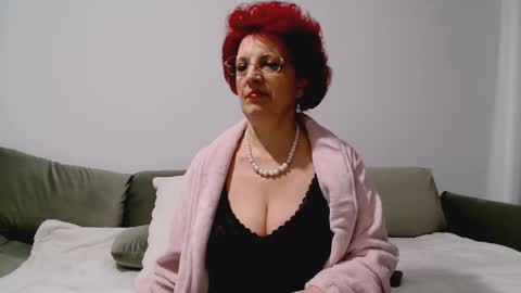 Milfsupreme online show from 02/25/26, 09:24