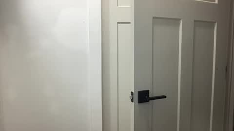 Snapshot of milfhunter1736 chatting on 11/17/25, 03:34 HungCollege online show from 11/17/25, 03:34