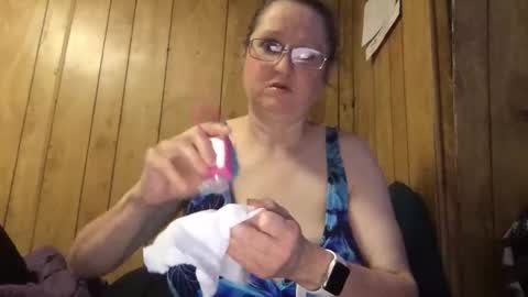 Snapshot of milfmichelle69 chatting on 03/19/26, 02:43 milfmichelle69 online show from 03/19/26, 02:43