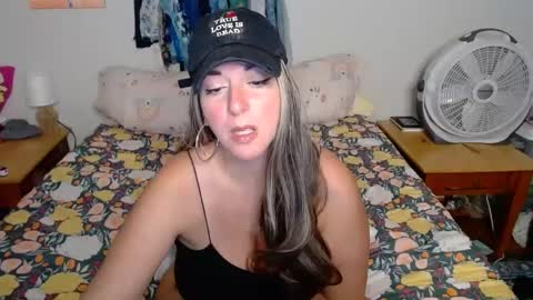 MILF Monee online show from 09/23/25, 12:35