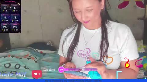 Snapshot of milfobsession_ chatting on 02/17/25, 04:20 milfobsession_ online show from 02/17/25, 04:20