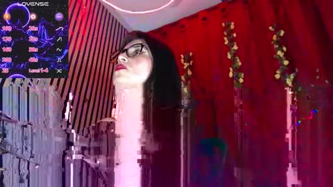 Snapshot of milfsexx_ chatting on 03/03/26, 10:37 Andrea online show from 03/03/26, 10:37