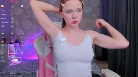 Milia online show from 07/28/26, 08:52
