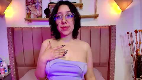 Millie online show from 10/31/25, 02:18