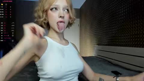 Snapshot of milinamarvelous chatting on 03/26/26, 12:50 Mila 3 aka Deepthroat World Champion online show from 03/26/26, 12:50