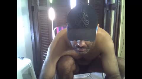 Snapshot of militaryx chatting on 04/02/26, 07:00 militaryx online show from 04/02/26, 07:00