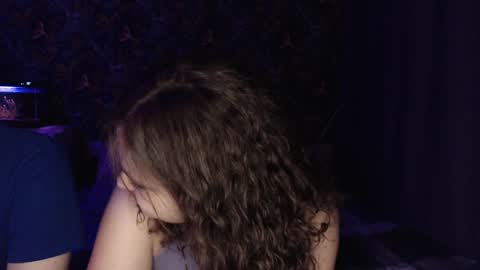 Stella and Neo online show from 02/05/25, 01:26