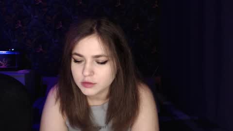 Stella and Neo online show from 03/09/25, 10:19