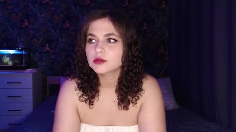 Stella and Neo online show from 09/11/25, 04:23