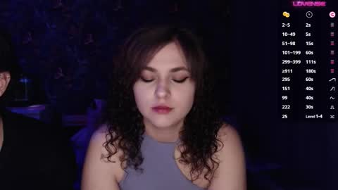 Stella and Neo online show from 11/11/25, 04:12