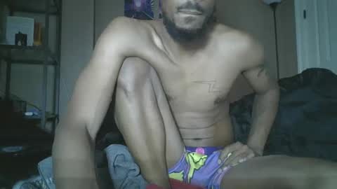 Snapshot of milkchocolatesensei chatting on 01/05/25, 10:50 Milk Chocolate Sensei online show from 01/05/25, 10:50