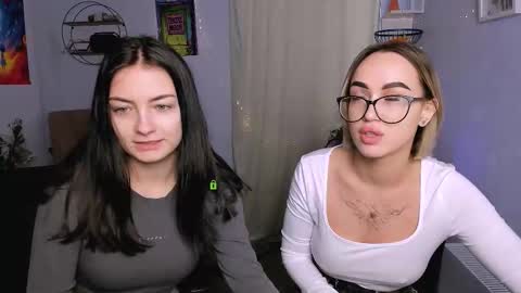 Mila online show from 02/03/26, 06:51