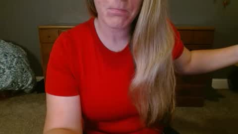 Snapshot of milking_daddi chatting on 11/05/25, 12:54 milking_daddi online show from 11/05/25, 12:54