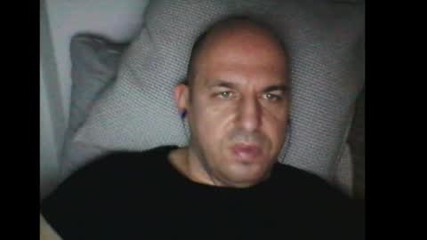 Snapshot of milkiwaay chatting on 12/26/24, 02:12 Milkiwaay online show from 12/26/24, 02:12