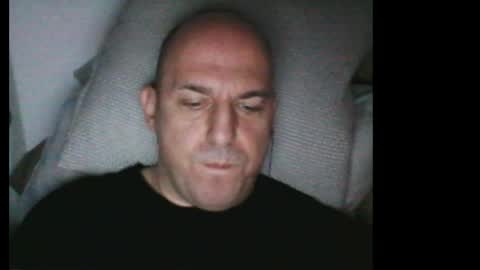 Snapshot of milkiwaay chatting on 10/26/25, 01:33 Milkiwaay online show from 10/26/25, 01:33