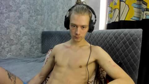 Isaac online show from 11/15/25, 06:55