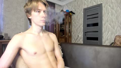 Isaac online show from 03/19/26, 05:22