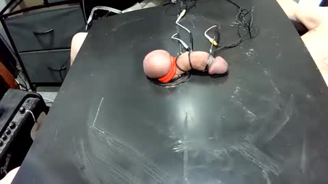 milk me dry online show from 02/05/26, 08:46