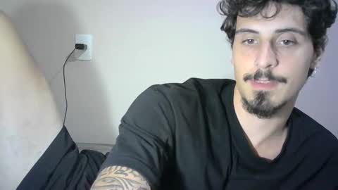 Snapshot of milkoffee chatting on 12/08/24, 11:19 milkoffee online show from 12/08/24, 11:19