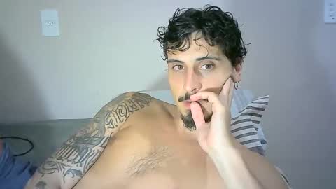 Snapshot of milkoffee chatting on 12/12/24, 06:03 milkoffee online show from 12/12/24, 06:03