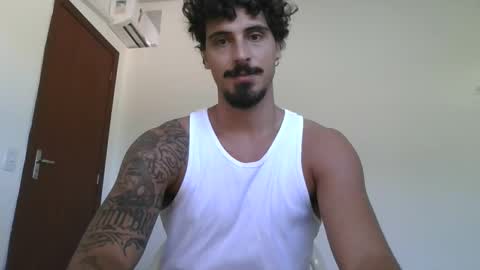 Snapshot of milkoffee chatting on 02/01/26, 12:37 milkoffee online show from 02/01/26, 12:37