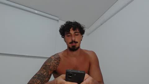 Snapshot of milkoffee chatting on 02/16/26, 10:50 milkoffee online show from 02/16/26, 10:50