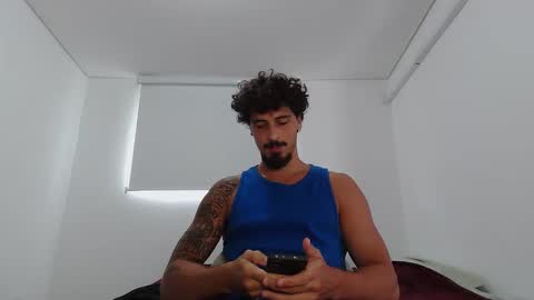 Snapshot of milkoffee chatting on 02/25/26, 02:37 milkoffee online show from 02/25/26, 02:37