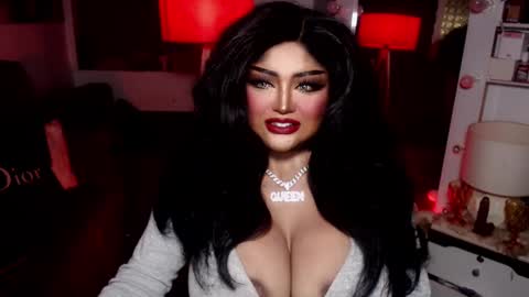 milkshakelavinia online show from 01/05/25, 10:08