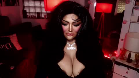 milkshakelavinia online show from 01/06/25, 11:31