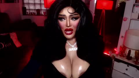 milkshakelavinia online show from 01/08/25, 03:40