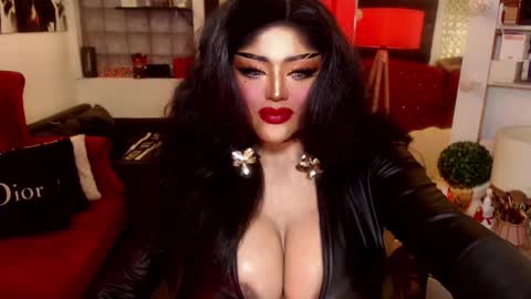 milkshakelavinia online show from 01/14/25, 05:40