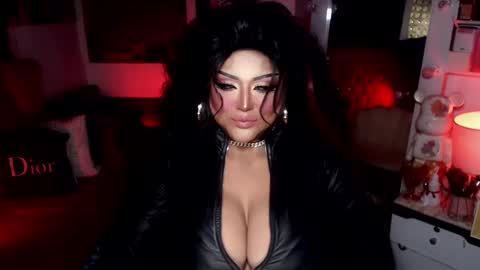 milkshakelavinia online show from 02/02/25, 03:39