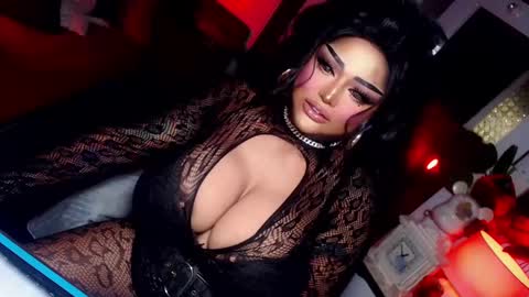 milkshakelavinia online show from 02/14/25, 12:51