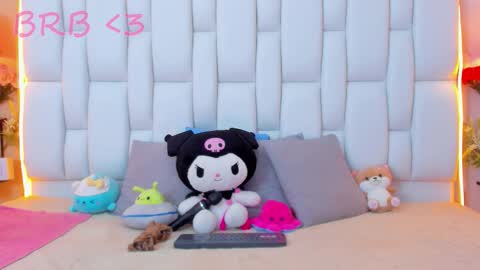 Michelle  online show from 09/12/25, 12:16