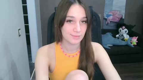 Milky online show from 12/18/24, 12:43