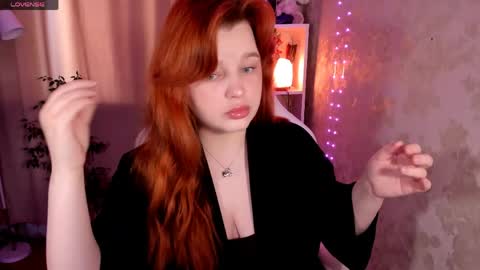 Snapshot of milky_wayx chatting on 03/31/26, 08:37 Lisa online show from 03/31/26, 08:37