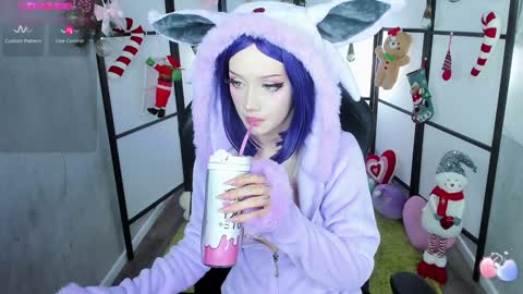 Snapshot of milkycute chatting on 01/04/25, 09:52 milky cute online show from 01/04/25, 09:52