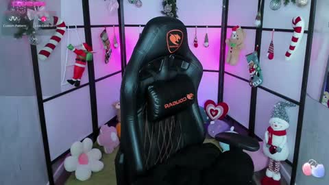 Snapshot of milkycute chatting on 01/09/25, 12:46 milky cute online show from 01/09/25, 12:46