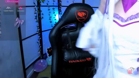 Snapshot of milkycute chatting on 02/08/25, 09:57 milky cute online show from 02/08/25, 09:57